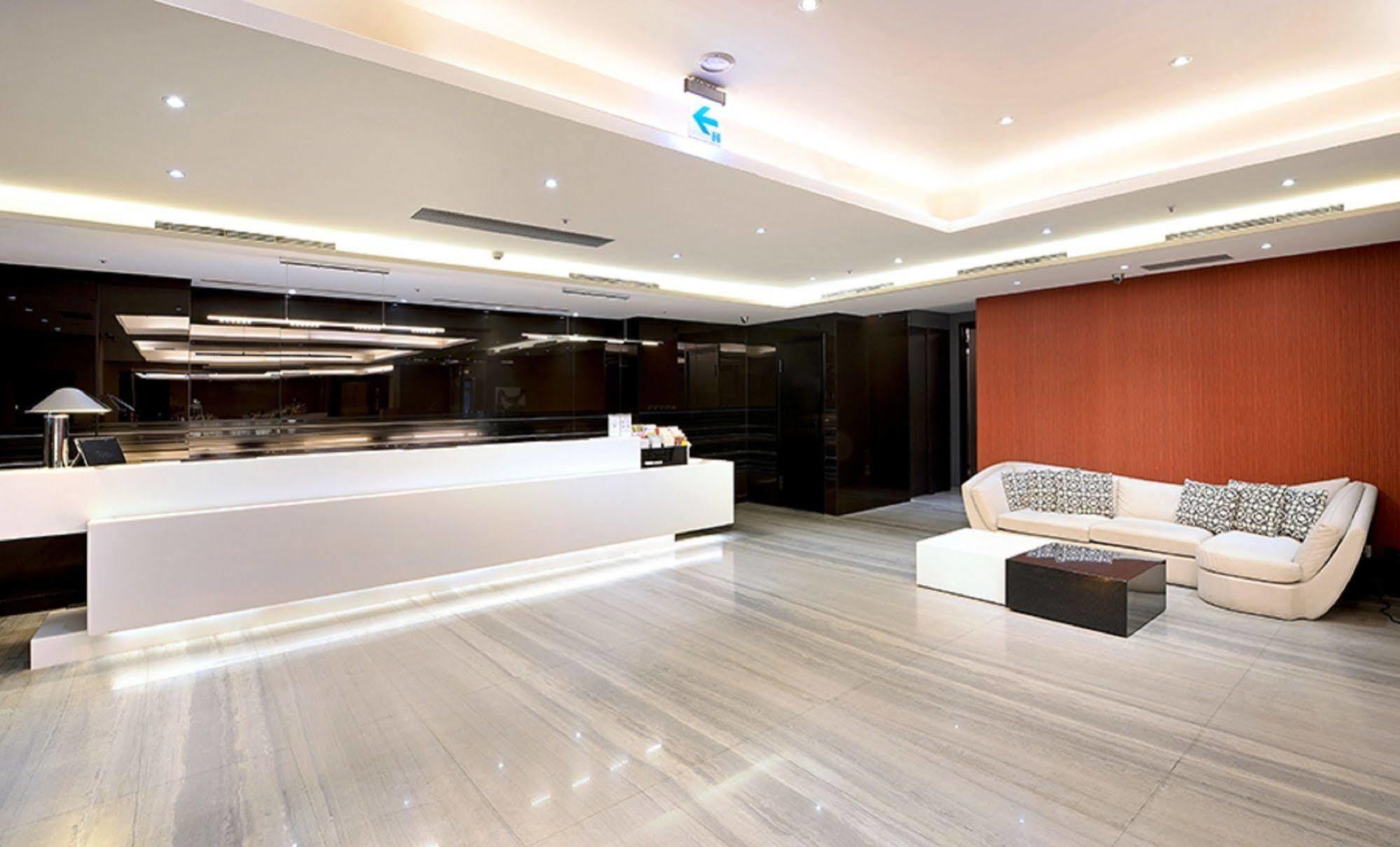 Sonnien Hotel Taipei Esterno foto